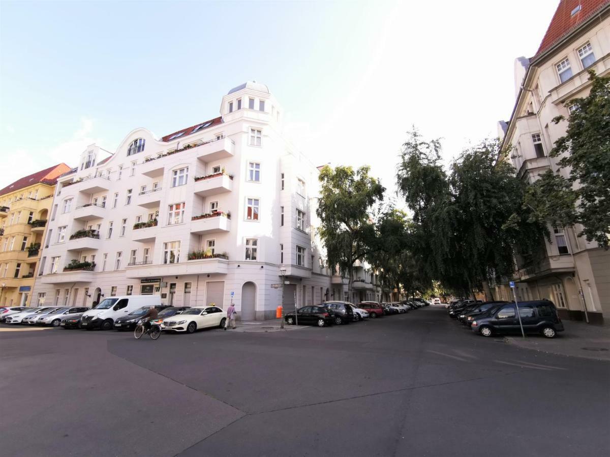 Kvh By Rockchair Apartments L Superhost Status L Boxspringbett Am Schloss Charlottenburg Welcomes You! Берлин Екстериор снимка