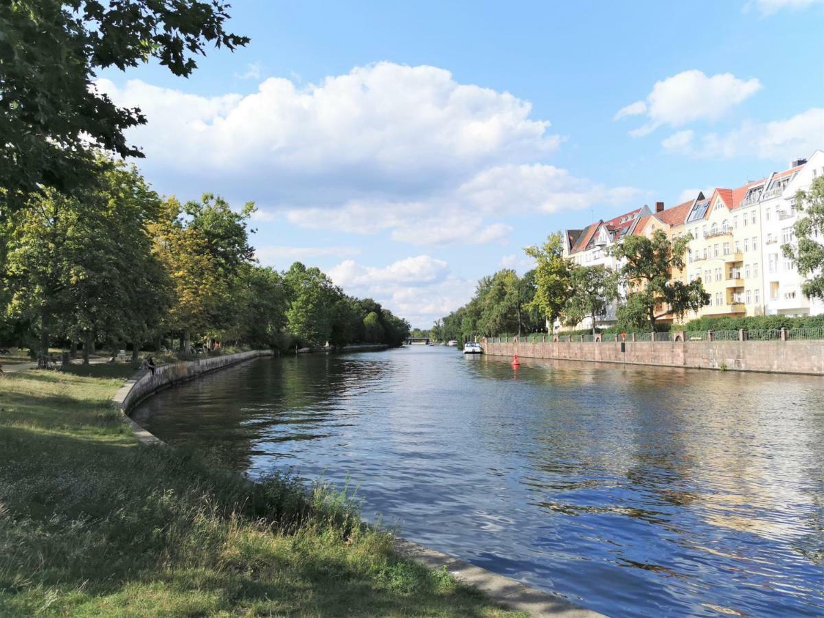 Kvh By Rockchair Apartments L Superhost Status L Boxspringbett Am Schloss Charlottenburg Welcomes You! Берлин Екстериор снимка